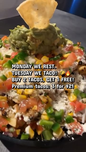 Loaded nachos featured in a Yolpaqui Instagram reel
